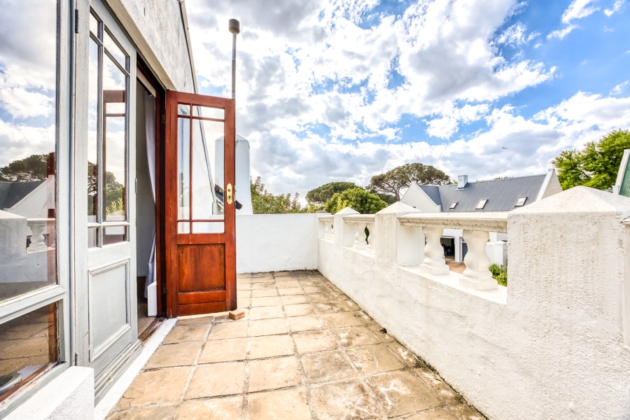 4 Bedroom Property for Sale in Zevendal Western Cape